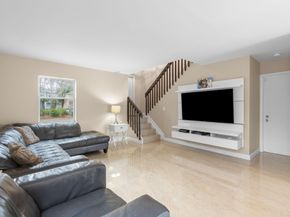 9918 NW 2nd Ct, Plantation FL 33324