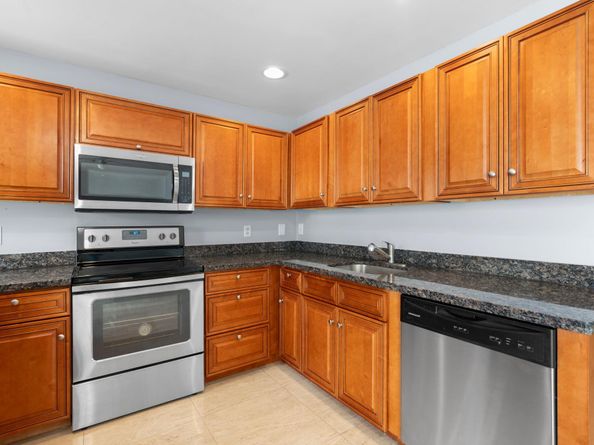 9918 NW 2nd Ct, Plantation FL 33324