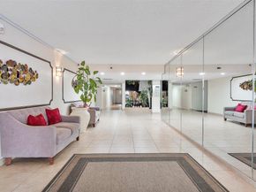 6500 Cypress Rd 211, Plantation FL 33317