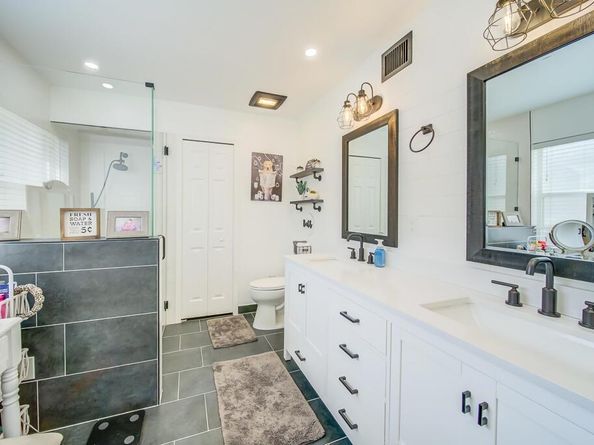 Undisclosed Address #RX-11142772, Wellington FL 33414