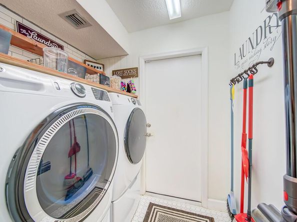 Undisclosed Address #RX-11142772, Wellington FL 33414