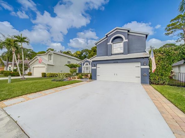 Undisclosed Address #RX-11142772, Wellington FL 33414