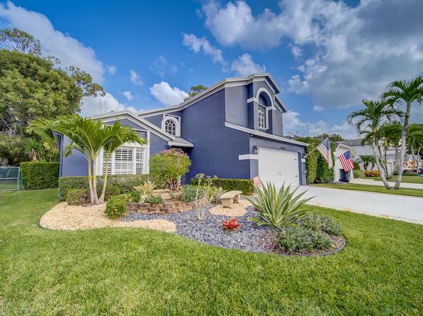 Undisclosed Address #RX-11142772, Wellington FL 33414