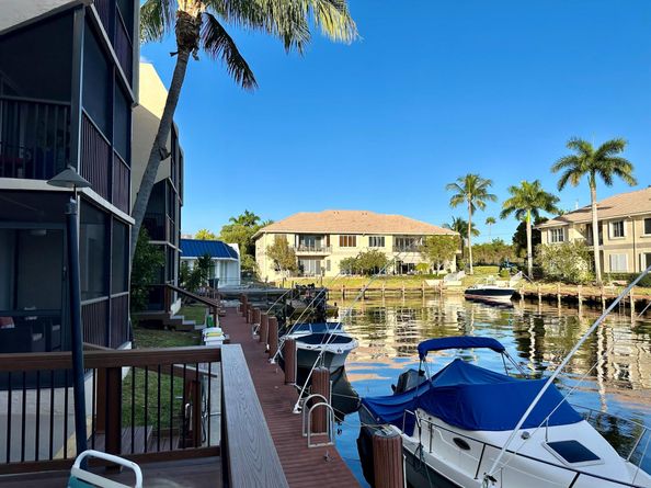 9 Royal Palm Way 4020, Boca Raton FL 33432