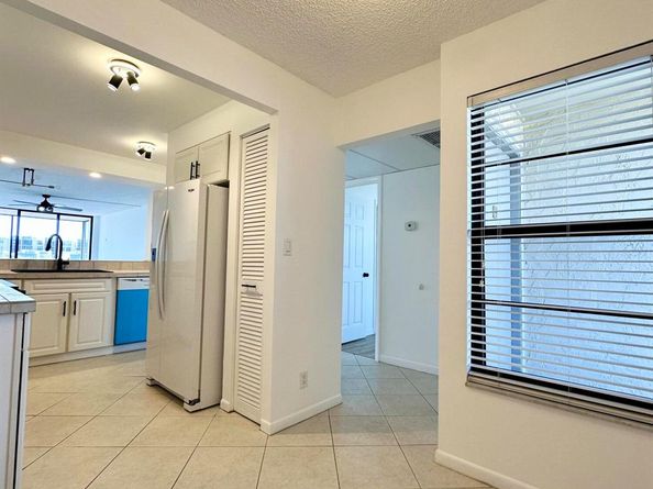 9 Royal Palm Way 4020, Boca Raton FL 33432