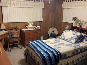 8621 SW 18th Ct, Davie FL 33324