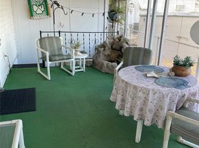 8621 SW 18th Ct, Davie FL 33324