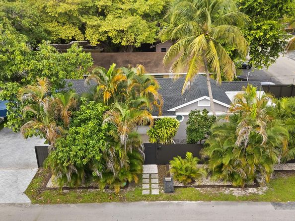 1401 NE 5th Ter, Fort Lauderdale FL 33304