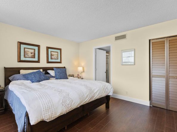 14671 Bonaire Boulevard 404, Delray Beach FL 33446