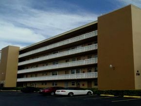 219 NE 14th Avenue 407, Hallandale Beach FL 33009