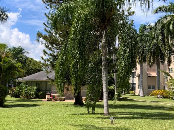 219 NE 14th Avenue 407, Hallandale Beach FL 33009