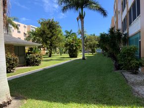 219 NE 14th Avenue 407, Hallandale Beach FL 33009