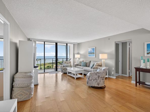 200 Ocean Trail Way 405, Jupiter FL 33477