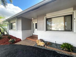 9320 NW 32nd St, Sunrise FL 33351