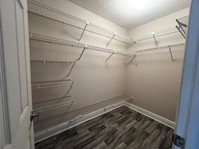 9320 NW 32nd St, Sunrise FL 33351