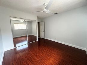 9320 NW 32nd St, Sunrise FL 33351