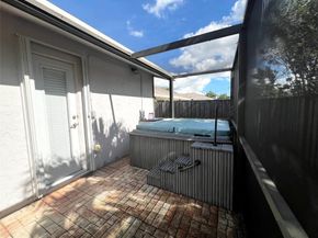 9320 NW 32nd St, Sunrise FL 33351