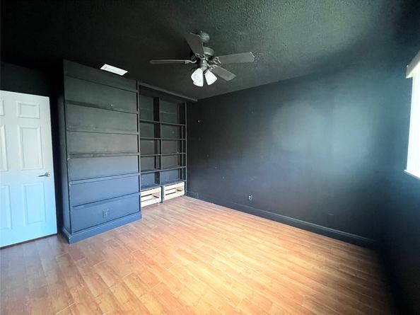 9320 NW 32nd St, Sunrise FL 33351