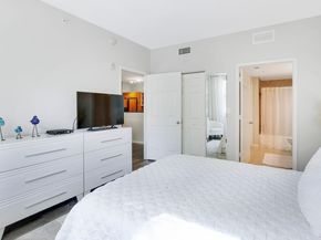 802 W Windward Way 206, Lantana FL 33462