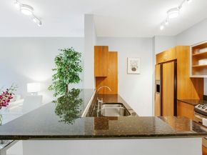 802 W Windward Way 206, Lantana FL 33462