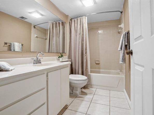 6061 Balboa Circle 102, Boca Raton FL 33433