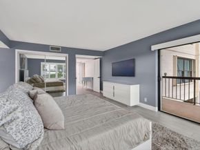 372 Golfview Road 201, North Palm Beach FL 33408