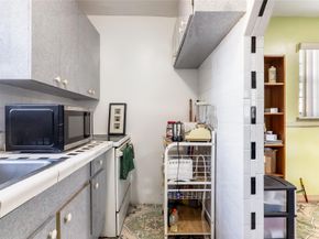 117 SW 1st Ave, Hallandale Beach FL 33009