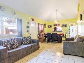 117 SW 1st Ave, Hallandale Beach FL 33009