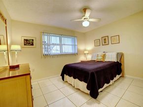 300 SW Golfview Ter 150, Boynton Beach FL 33426
