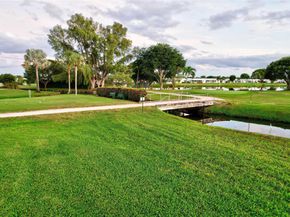 300 SW Golfview Ter 150, Boynton Beach FL 33426