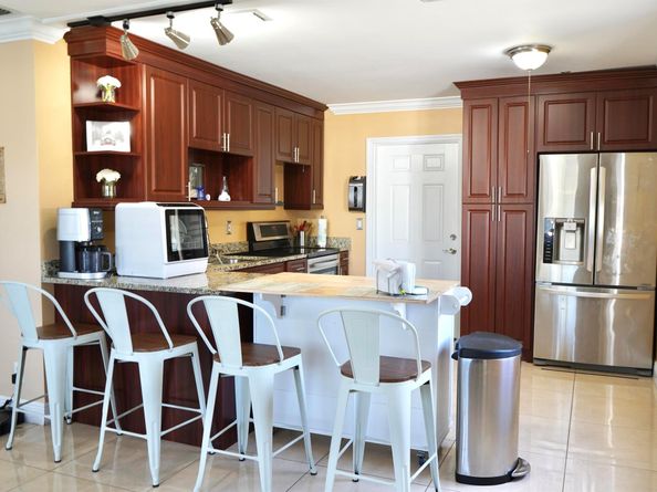 552 Beech Road, West Palm Beach FL 33409