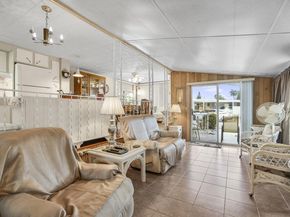 8573 SW 16th St, Davie FL 33324