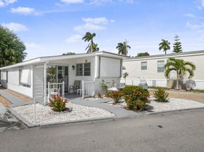 8573 SW 16th St, Davie FL 33324