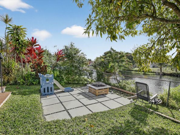 9630 NW 21st Manor, Sunrise FL 33322