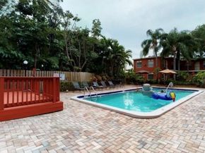 1405 Miami Rd 9, Fort Lauderdale FL 33316