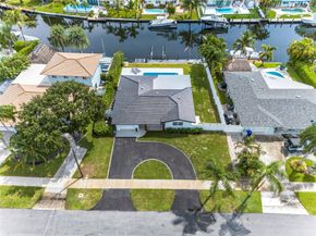 230 SE 3rd Ave, Pompano Beach FL 33060