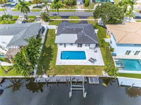 230 SE 3rd Ave, Pompano Beach FL 33060