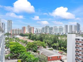 3703 NE 166th St 1010, North Miami Beach FL 33160