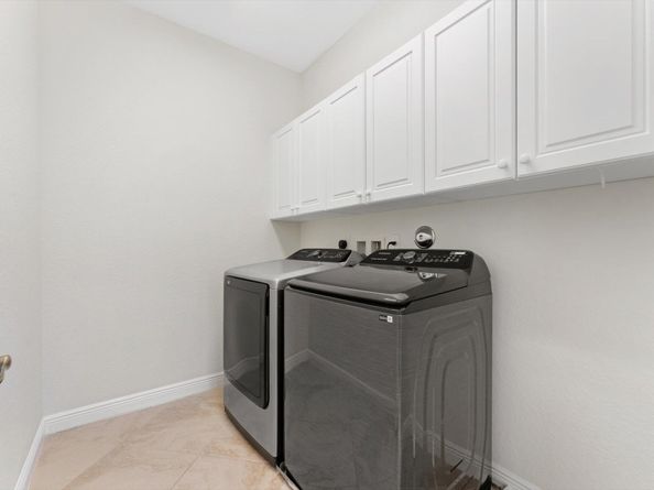 806 NW 83rd Lane, Boca Raton FL 33487