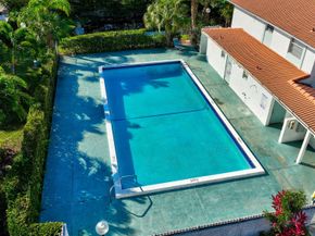 2750 Forest Hills Boulevard 106, Coral Springs FL 33065
