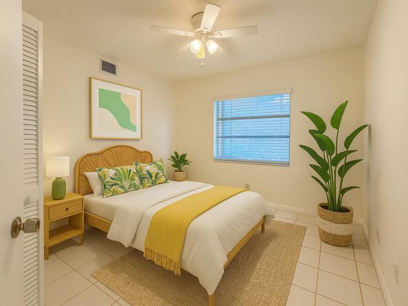 2750 Forest Hills Boulevard 106, Coral Springs FL 33065