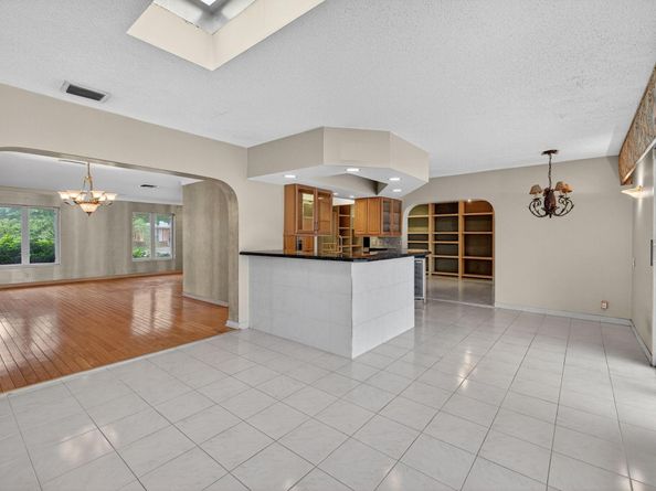 2811 NE 59th St, Fort Lauderdale FL 33308