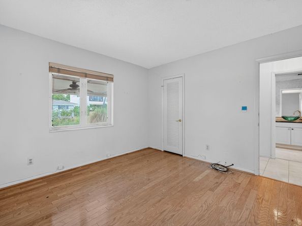 2811 NE 59th St, Fort Lauderdale FL 33308