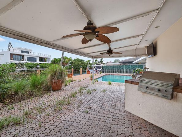 2811 NE 59th St, Fort Lauderdale FL 33308