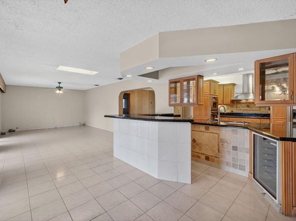 2811 NE 59th St, Fort Lauderdale FL 33308