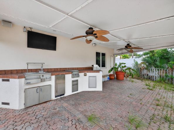 2811 NE 59th St, Fort Lauderdale FL 33308