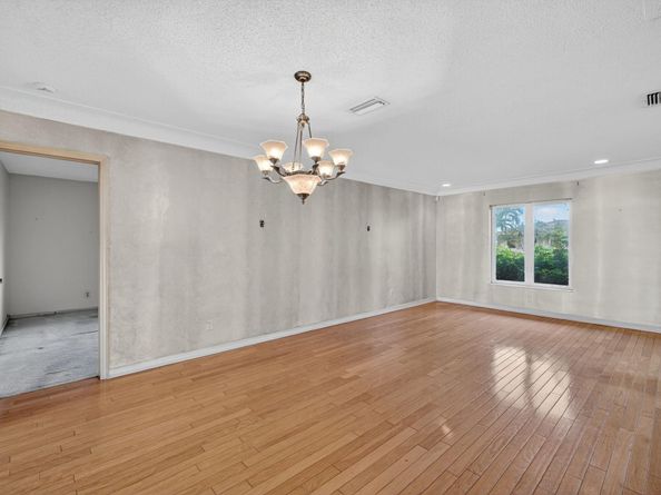 2811 NE 59th St, Fort Lauderdale FL 33308