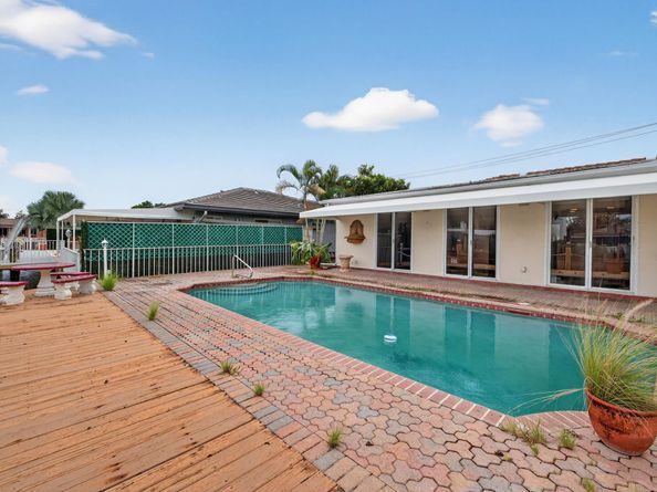 2811 NE 59th St, Fort Lauderdale FL 33308