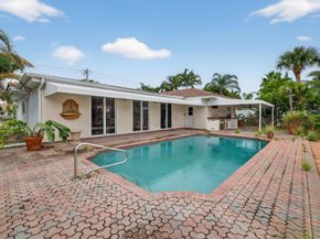 2811 NE 59th St, Fort Lauderdale FL 33308