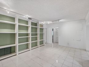 2811 NE 59th St, Fort Lauderdale FL 33308